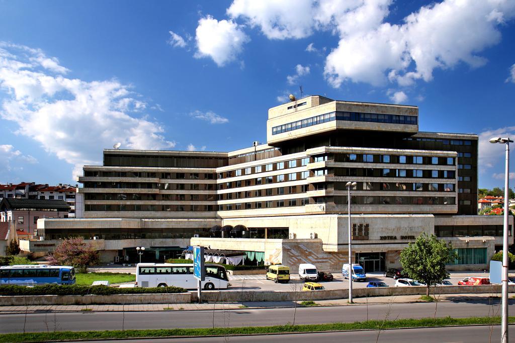 Grand Hotel Shumen Dış mekan fotoğraf